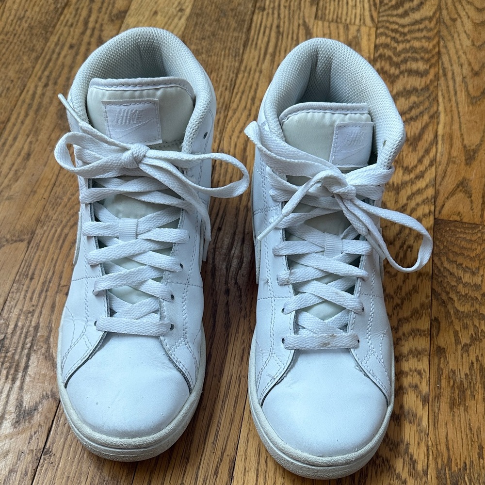 Women’s mid high tops White High-Top Sneakers